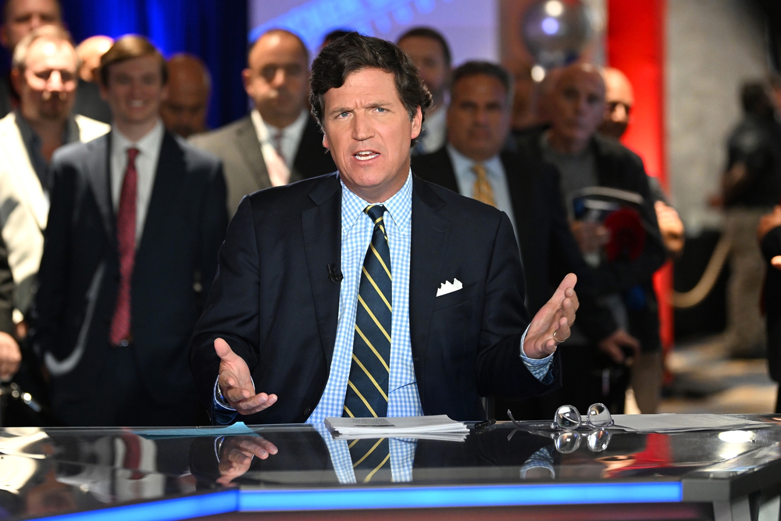 Image in @MarioNawfal's post: 🚨BREAKING: ‘Fox News Tonight’ loses over 700,000 viewers after Tucker Carlson
According to data fr…