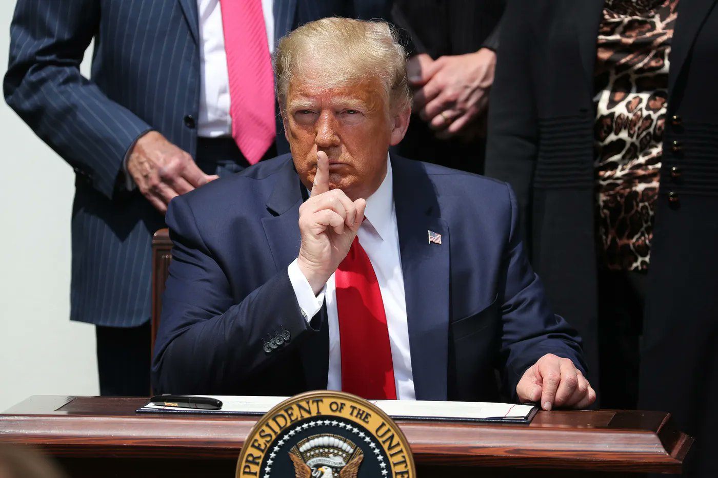 Image in @MarioNawfal's post: 🚨BREAKING: Half of Trump’s ‘fake electors’ accept immunity in Georgia investigation
Over half of t…