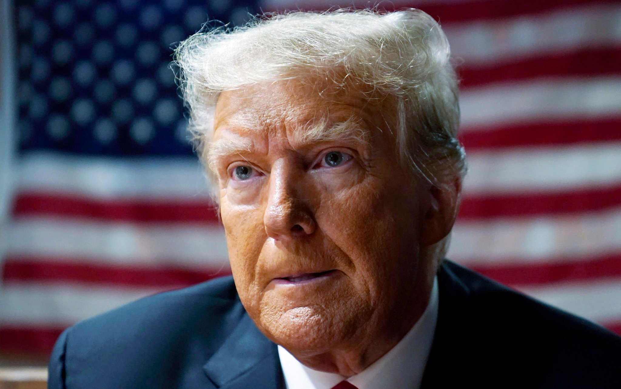 Image in @MarioNawfal's post: BREAKING: Key Witness In Trump Case FLIPPED
A Trump employee who monitored security cameras at Tr…