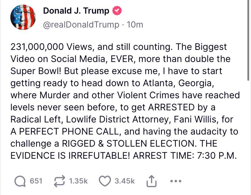 Image in @MarioNawfal's post: BREAKING: Trump to be arrested at 7.30pm ET
