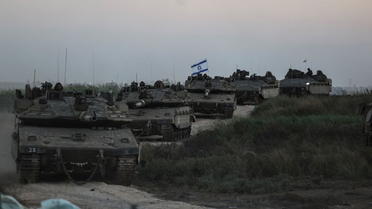 Image in @MarioNawfal's post: 🚨BREAKING: The Israeli Military is ready and awaiting political approval for a ground incursion int…