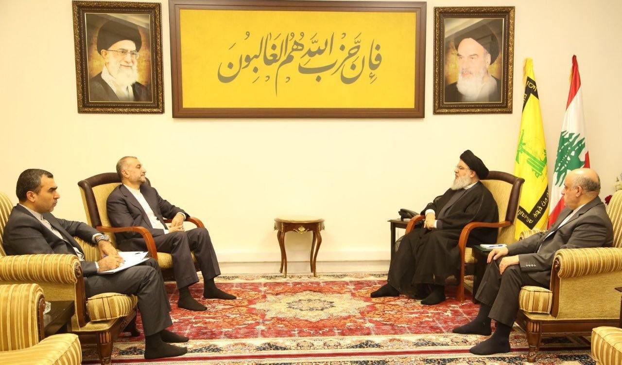 Image in @MarioNawfal's post: 🚨 JUST IN - Iran FM meets Hezbollah head Sayyed Hassan Nasrallah in Lebanon https://t.co/mJ4FJOSQxh