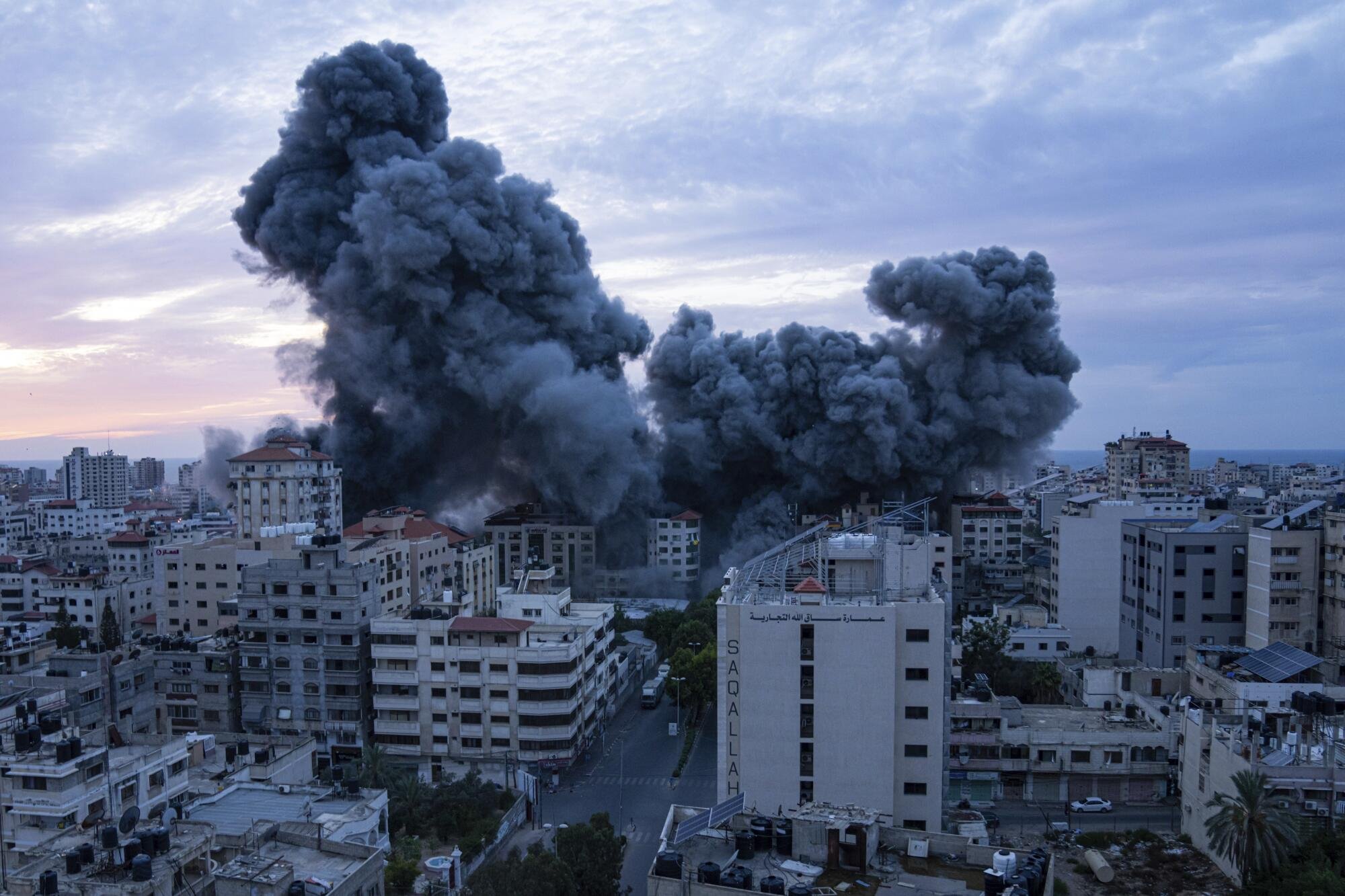 Image in @MarioNawfal's post: 🚨JUST IN: Head of the government media office in Gaza: "There is no evidence that the Palestinian r…