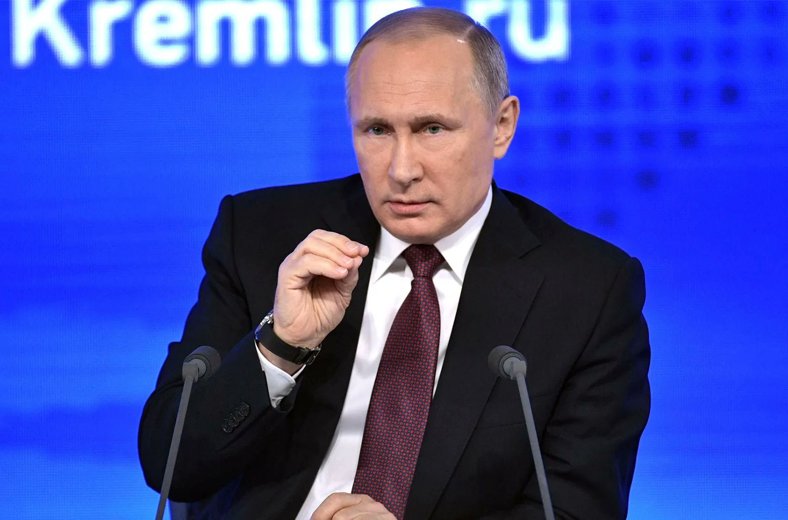 Image in @MarioNawfal's post: 🚨 JUST IN: Putin Warns "Conflict Can Turn Into a Regional War"
Putin expresses his concerns about …