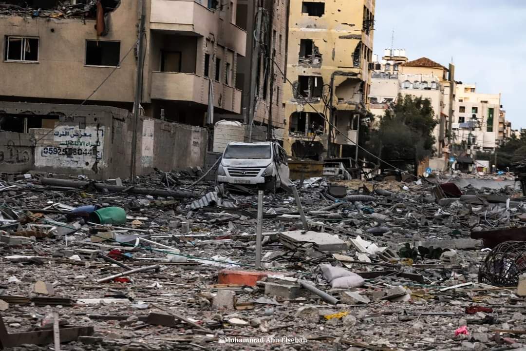 Image in @MarioNawfal's post: 🚨Iran Reports - Hamas Ready to Release Hostages if Israel Stops Airstrikes
Iran's Foreign Ministry…