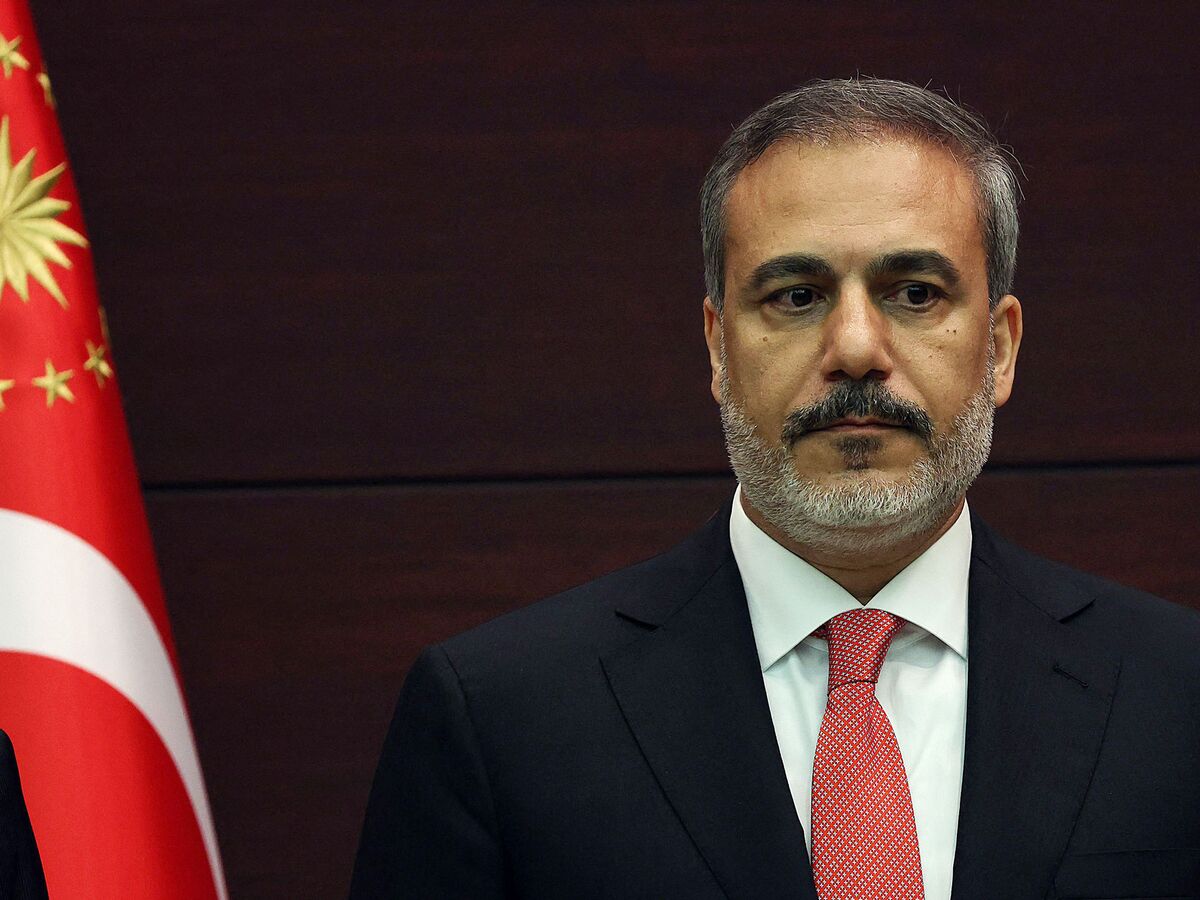 Image in @MarioNawfal's post: 🚨Turkish Foreign Minister in a Press Conference:
"Ankara continues its efforts on two tracks: prev…