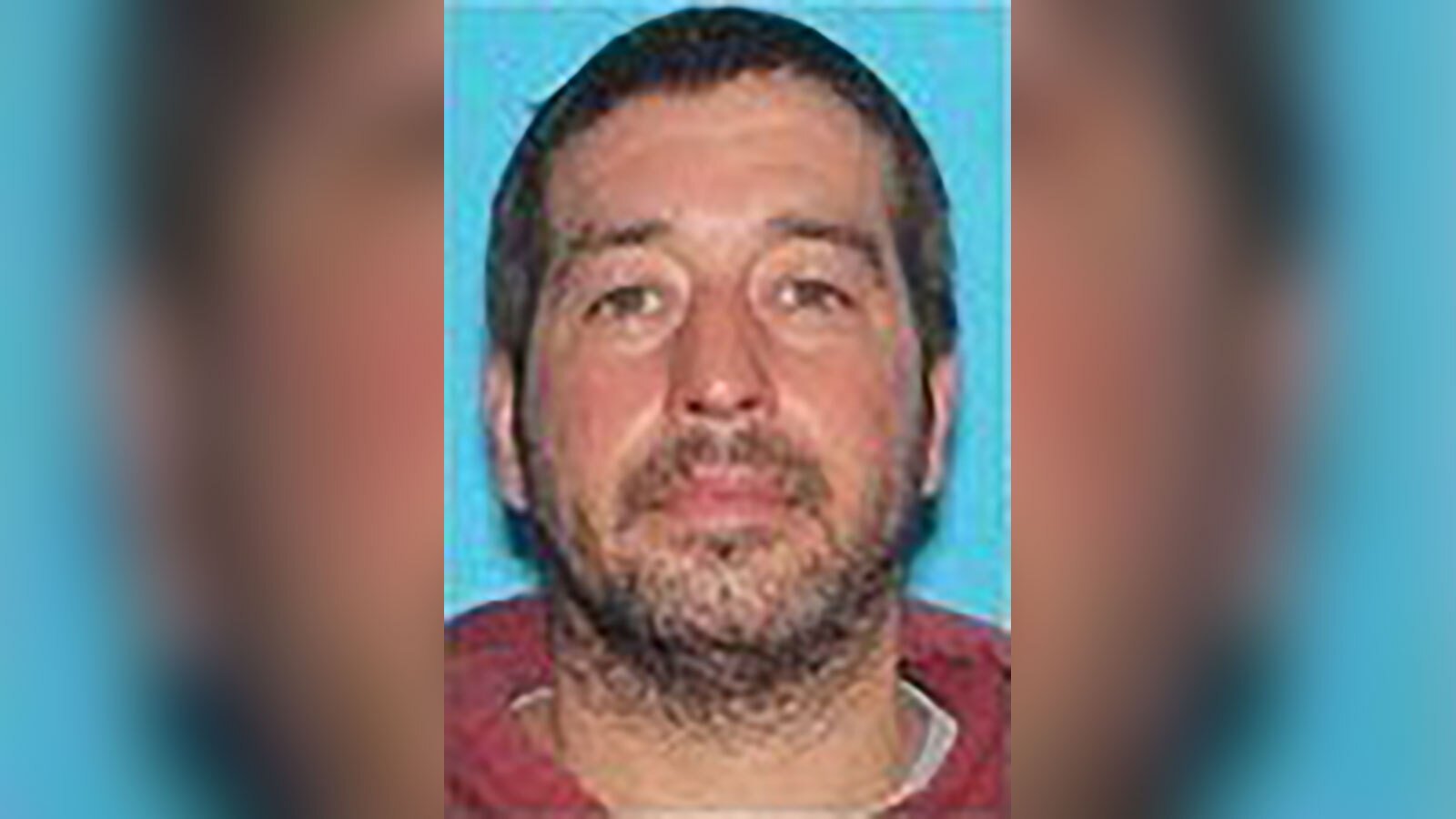 Image in @MarioNawfal's post: 🚨UPDATE ON MAINE MASS SHOOTER:
- Police continue to search for Maine shooter, who killed 22 people…
