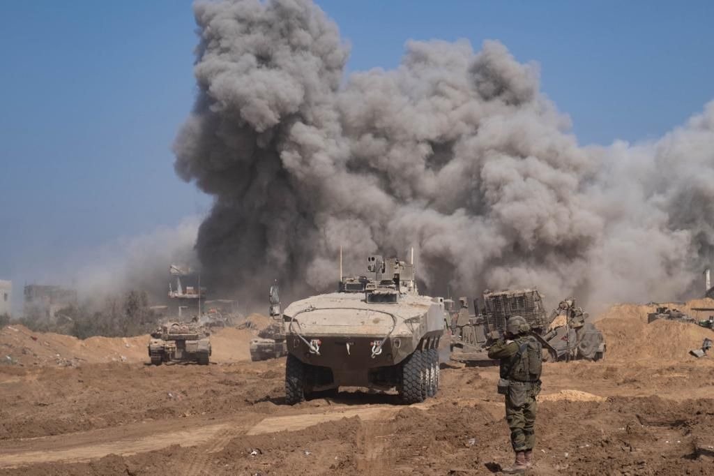 Image in @MarioNawfal's post: 🚨 JUST IN: ISRAEL Deploys New Eitan Wheeled APCs in Combat
- These APCs are capable of carrying 12…
