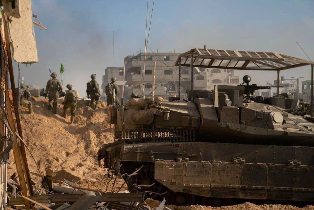 Image in @MarioNawfal's post: 🚨 JUST IN: IDF Releases Ground Operations Photos in Gaza
Source: Swords of Steel https://t.co/agA3…