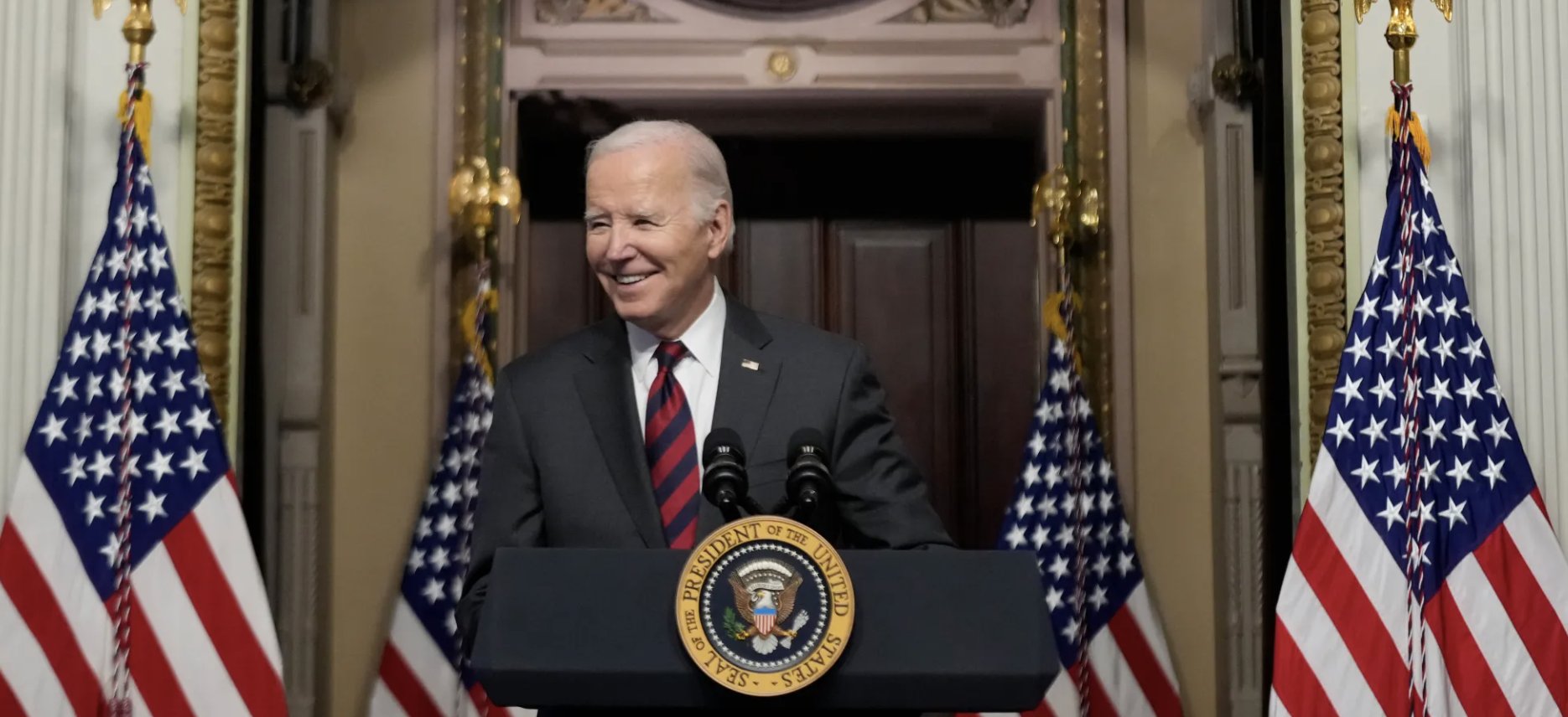 Image in @MarioNawfal's post: 🚨 Biden: "Hamas is Afraid of Peace Between Israelis and Palestinians"
US President Joe Biden criti…
