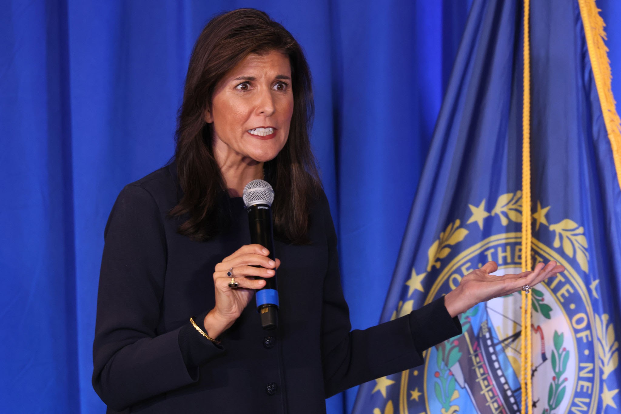 Image in @MarioNawfal's post: 🚨🇺🇸 BREAKING: BOMB THREAT AT NIKKI'S HOME
Haley's South Carolina residence was targeted in a swatt…