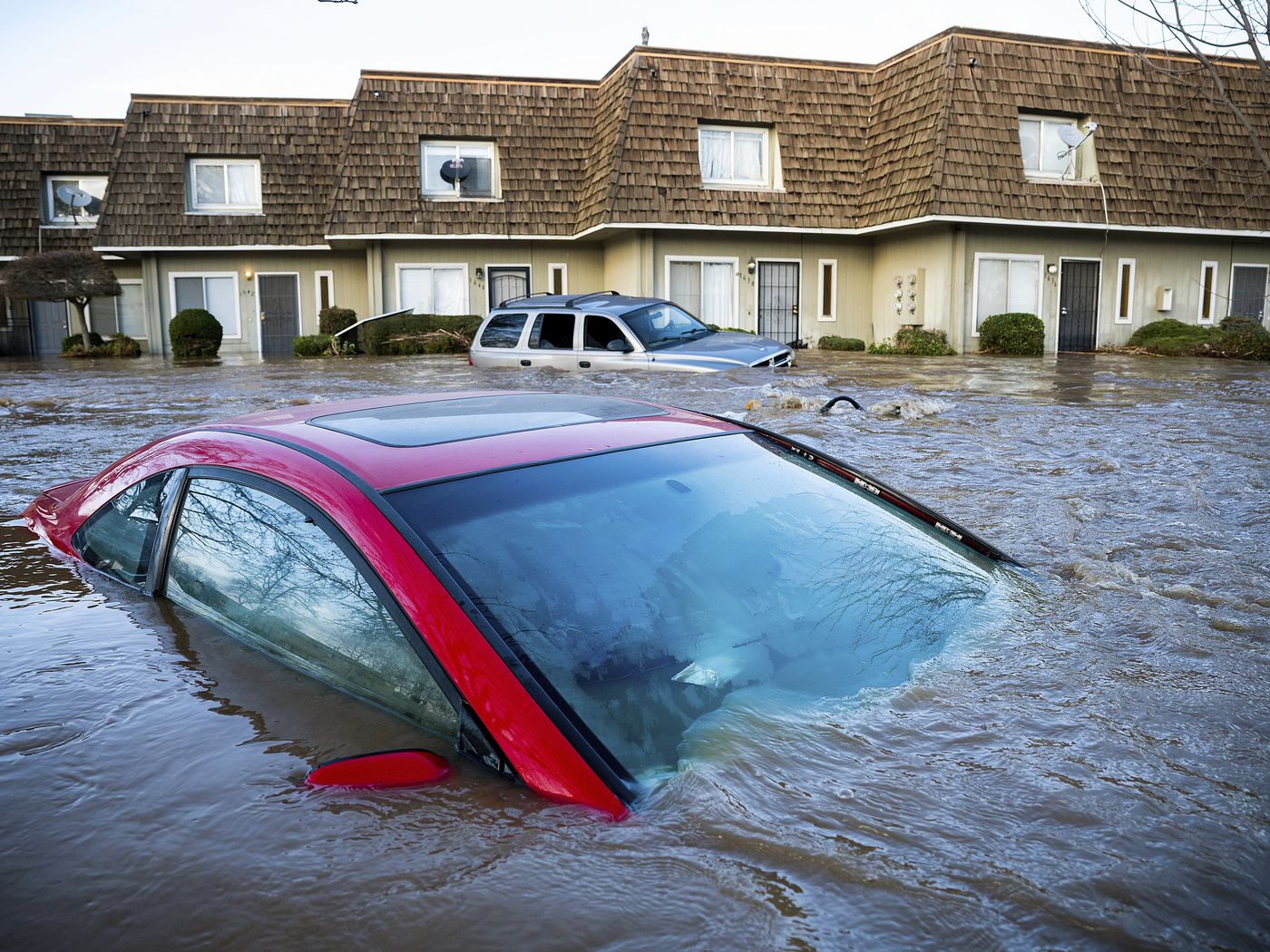 Image in @MarioNawfal's post: 🚨🇺🇸BREAKING: 20 MILLION UNDER FLOOD WATCH | WEST COAST BRACES FOR MEGA STORM
Southern California i…