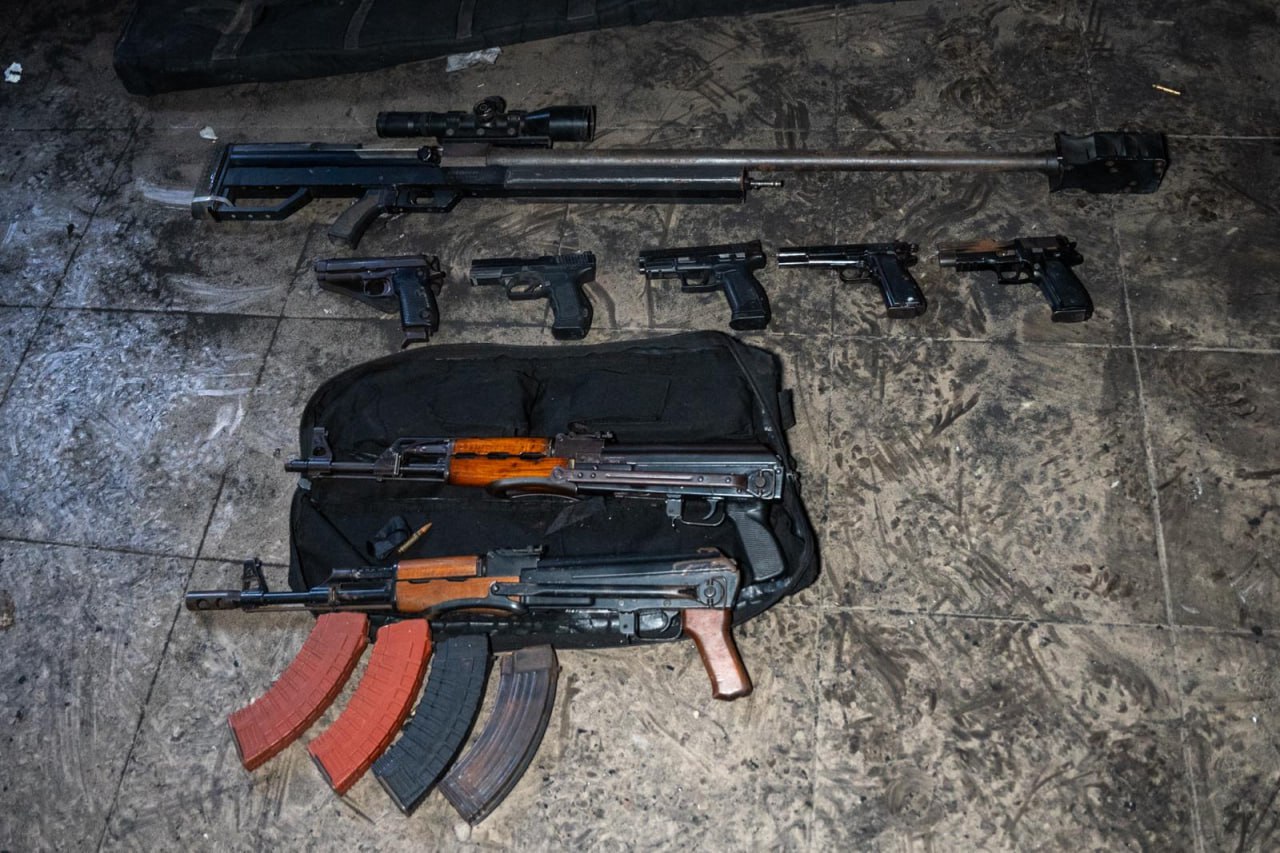 Image in @MarioNawfal's post: 🚨IDF FINDS WEAPONS IN GAZA HOSPITAL'S MATERNITY WARD
IDF has allegedly uncovered a vast cache of m…