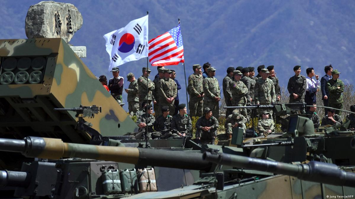 Image in @MarioNawfal's post: 🇨🇳CHINA CONDUCTS "COMBAT PATROLS" IN SOUTH CHINA SEA TO COUNTER U.S
Beijing's move counters the US…