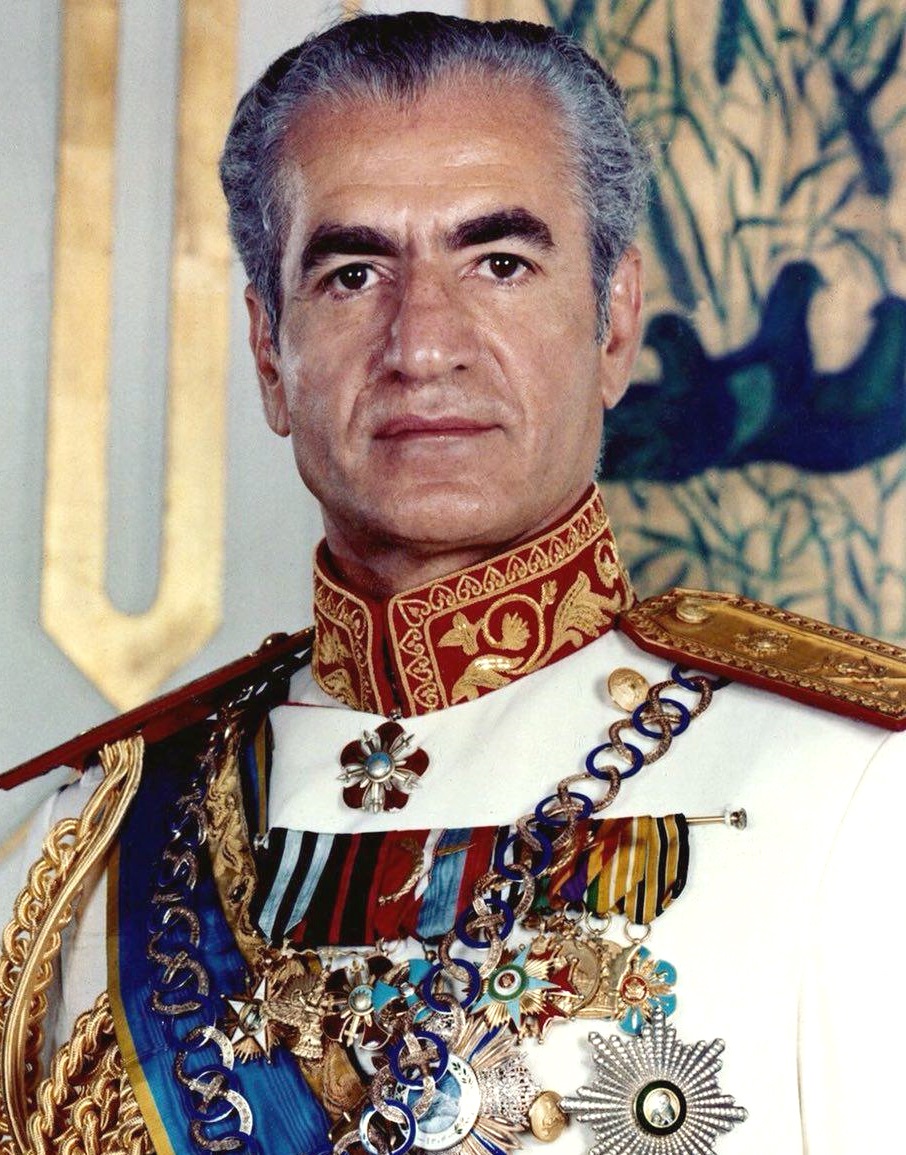 Image in @MarioNawfal's post: 🚨EXILED CROWN PRINCE OF IRAN: ISRAELIS AND IRANIANS HAVE A COMMON DREAM OF PEACE
“For many years, …