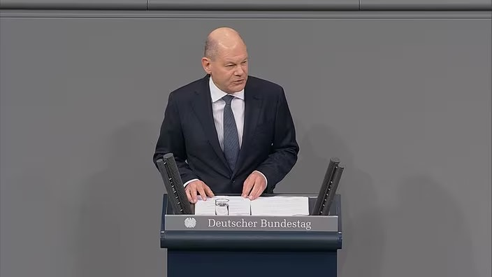 Image in @MarioNawfal's post: 🚨🇩🇪SCHOLZ: REPORTS FROM MAGDEBURG HINT AT SOMETHING TERRIBLE
Chancellor Olaf Scholz:
"My thoughts…