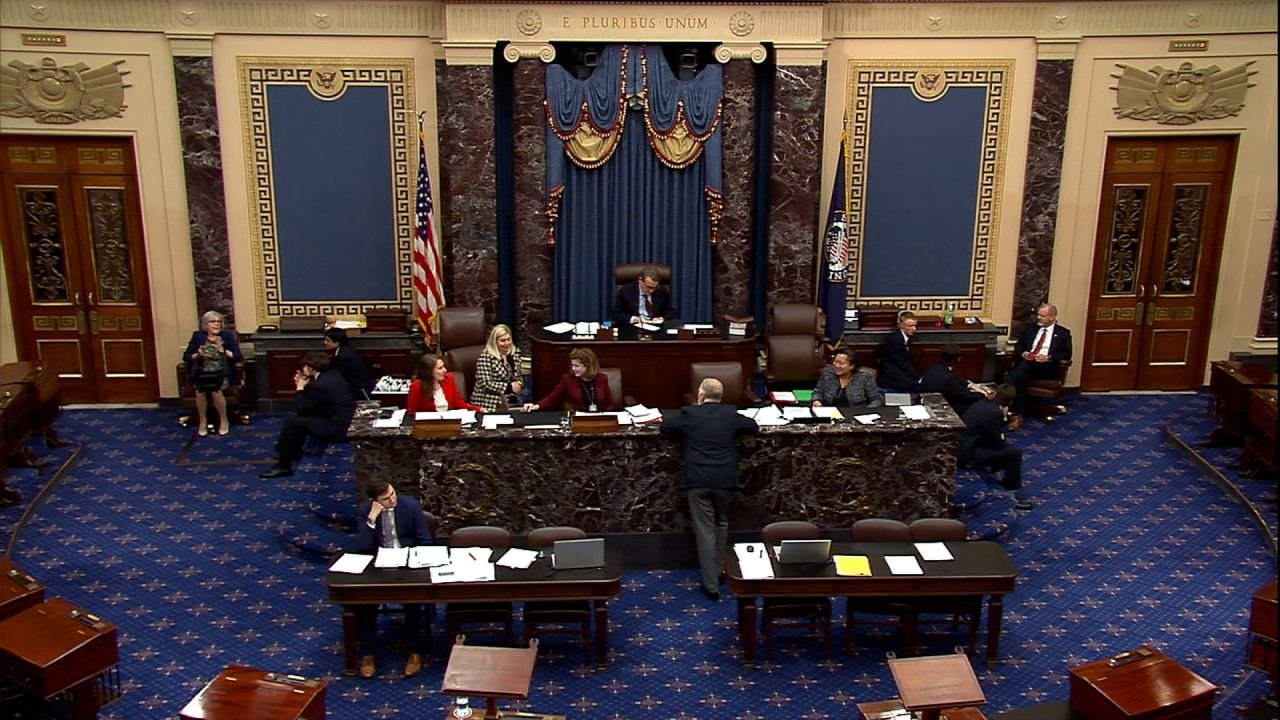 Image in @MarioNawfal's post: 🚨🇺🇸BREAKING: SENATE GREENLIGHTS PLAN C TO KEEP THE GOVERNMENT FUNDED—FINALLY
After missing the mid…
