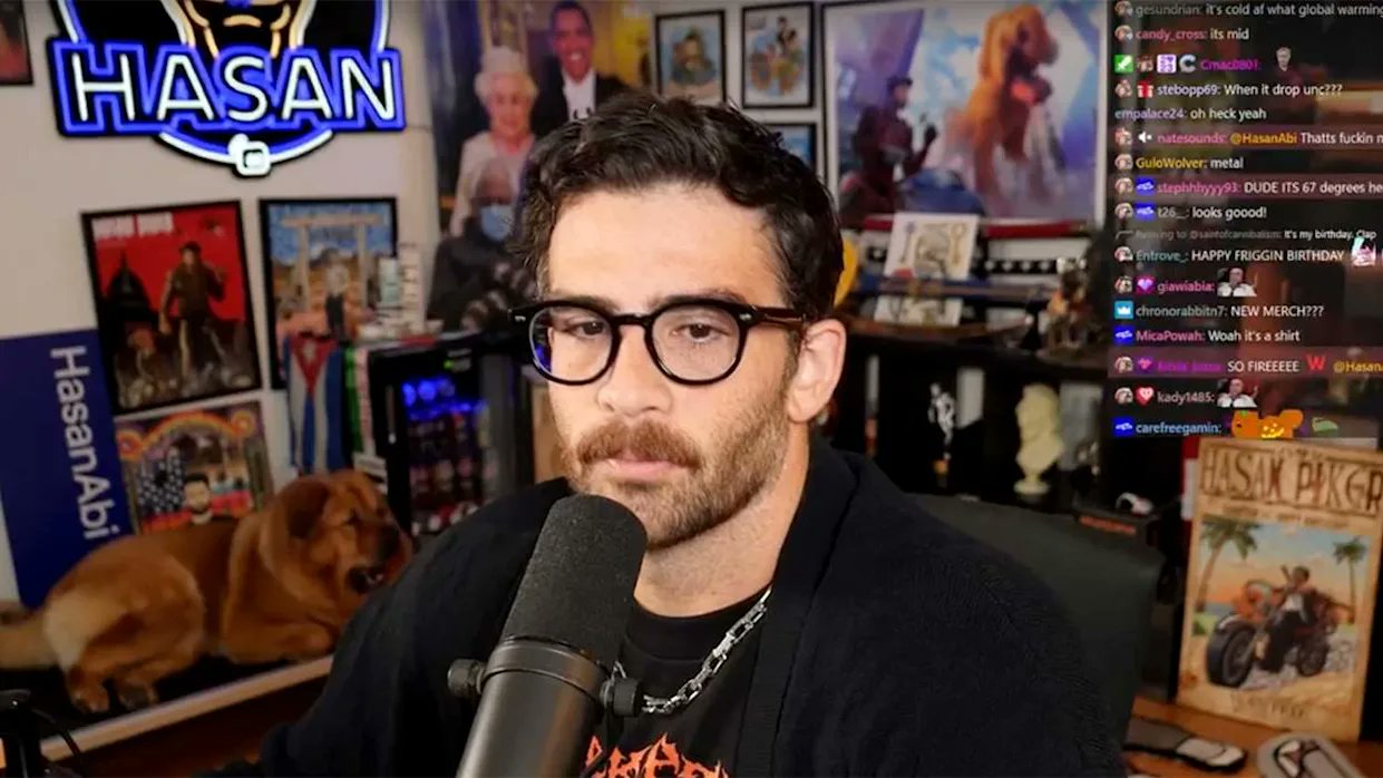 Image in @IfindRetards's post: Breaking: This retard was just banned from Twitch.
Big win https://t.co/Nh3Ey8Vqt1