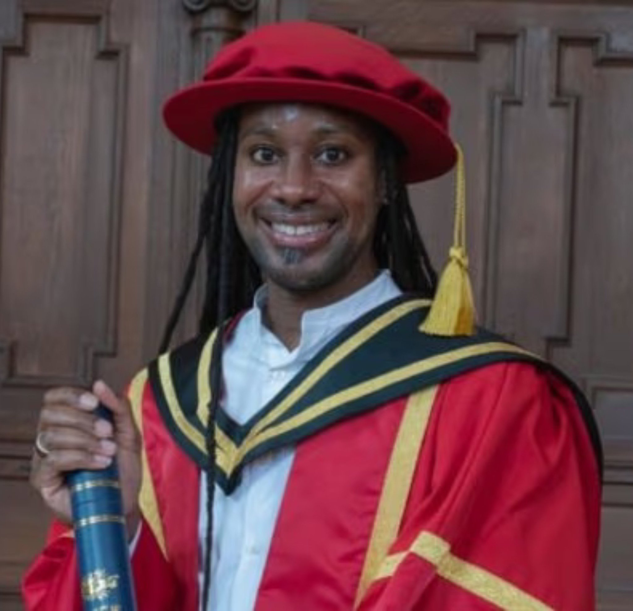 Image in @IfindRetards's post: Cambridge’s youngest black professor who was found to have plagerised work just resigned.
Retard …