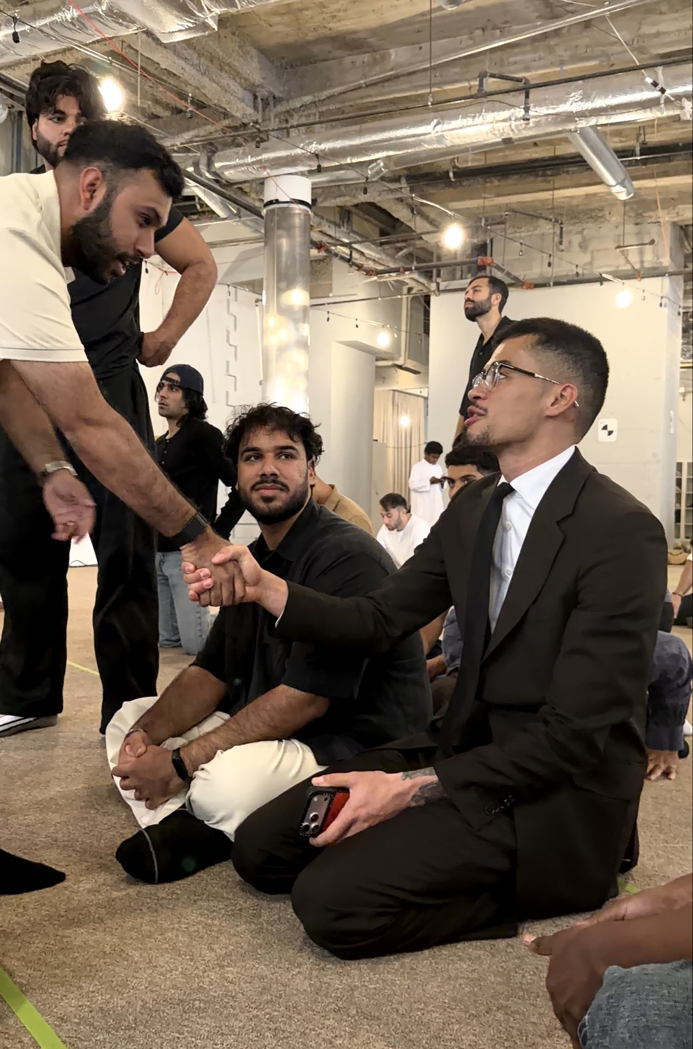 Image in @sneako's post: Jummah Mubarak from NYC 🗽 https://t.co/tj7vFbo8MB