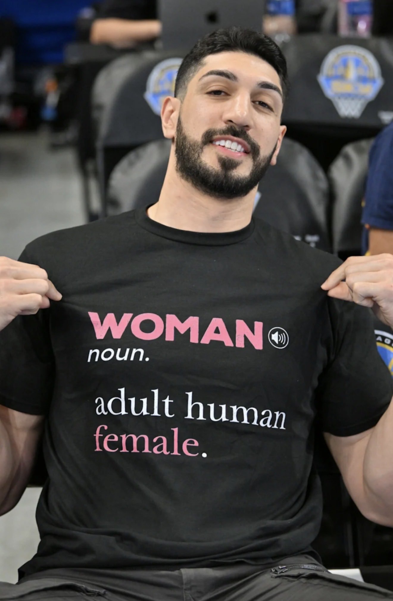 Image in @IfindRetards's post: There is nothing even remotely controversial about this T-shirt, and if you think there is, you're …