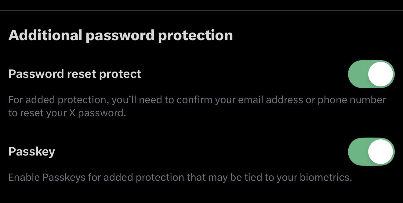 Image in @Wallface's post: Me when I received the password reset request email just now. 😭 https://t.co/CUfjR91c40