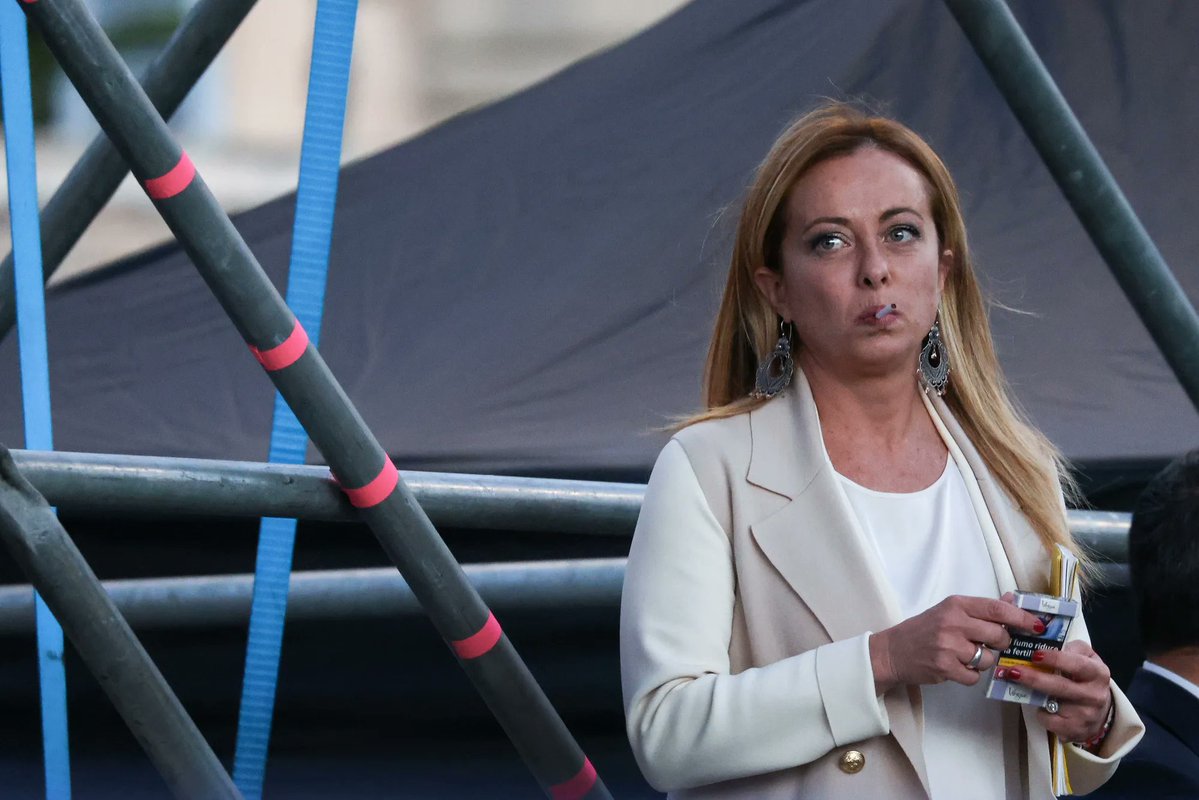Image in @MarioNawfal's post: 🇮🇹🇪🇸 Italy brought back border checks with Spain in July, and it’s not ready to remove them yet...
…