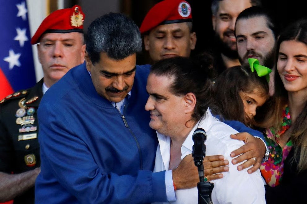 Image in @MarioNawfal's post: 🇻🇪 One of Maduro’s longtime allies just pleaded guilty in the U.S. and agreed to pay $195 million w…