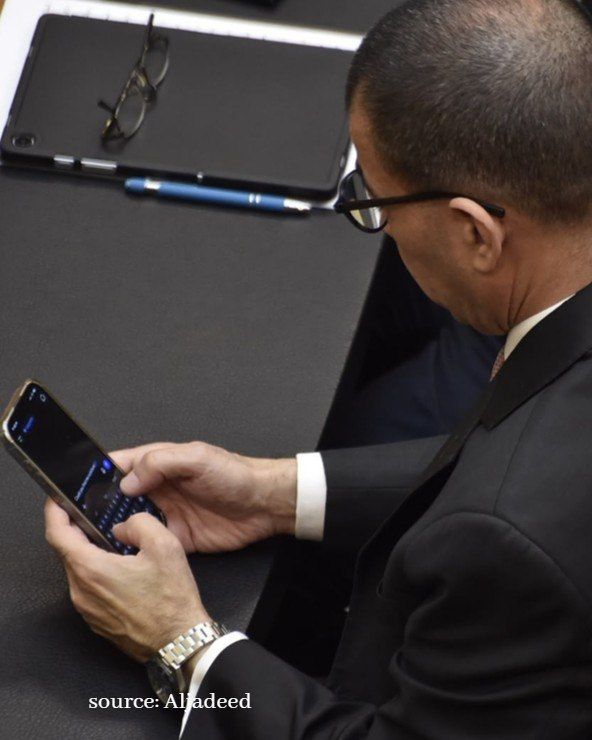Image in @MarioNawfal's post: 🇱🇧 Lebanese MPs were reportedly caught using ChatGPT during a parliamentary session meant to scruti…