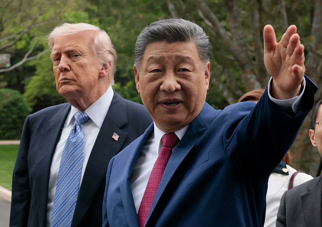 Image in @MarioNawfal's post: 🇨🇳🇺🇸🇮🇷 China could be the "adult in the room" for putting an end to the U.S.–Iran war...
The fight…