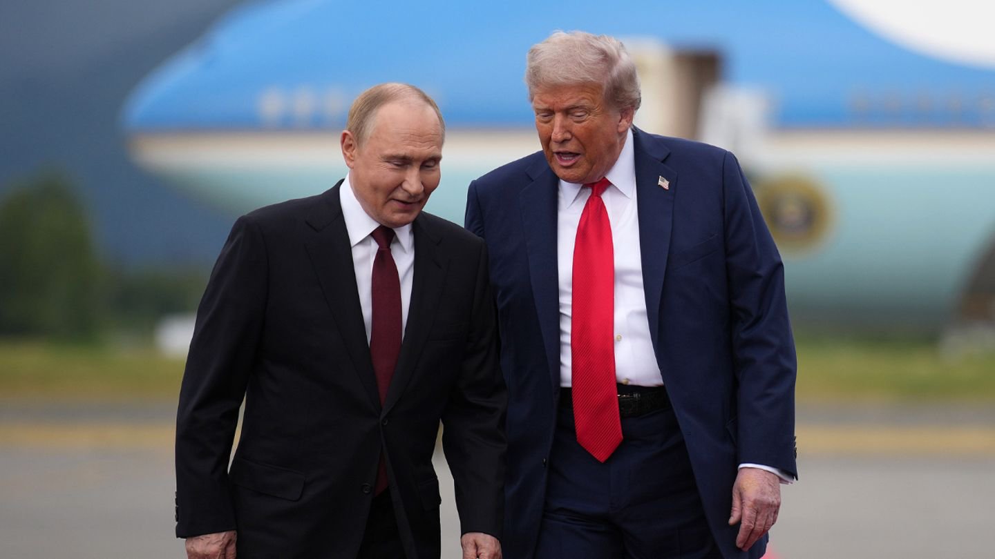 Image in @MarioNawfal's post: 🇺🇸🇷🇺 Moscow allegedly had everything it needed to kill a man in Washington except somebody to do it…