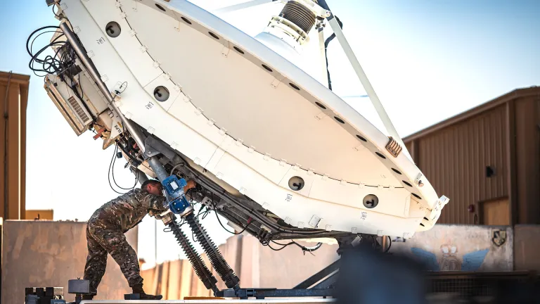 Image in @MarioNawfal's post: 🇺🇸🇮🇷 A Space Force specialist kept jamming Iranian targets while missiles were incoming on her own …