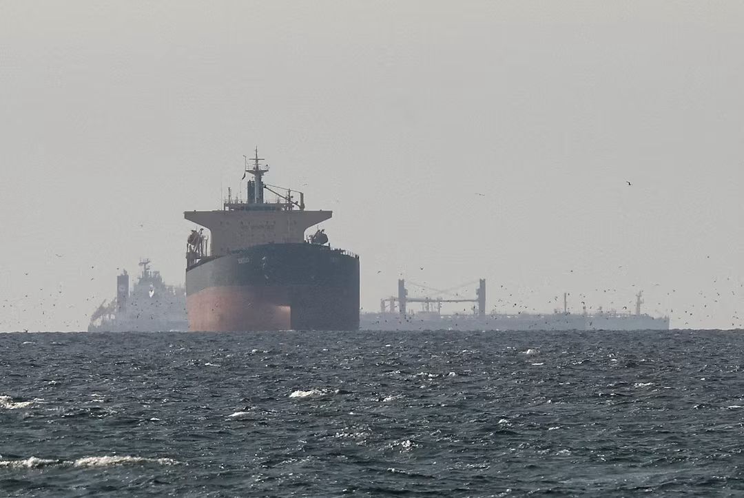 Image in @MarioNawfal's post: 🇺🇸 The U.S. emergency oil tank is at its emptiest since Reagan's first term.
The Strategic Petrole…