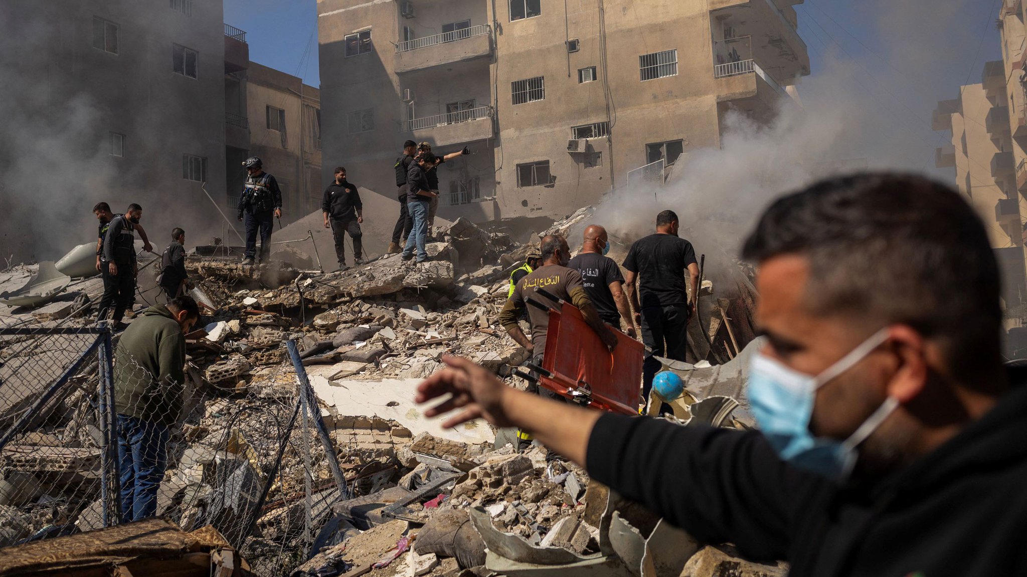 Image in @MarioNawfal's post: 🇱🇧🇮🇱 Lebanon says 4,386 people have been killed in Israeli attacks since March 2, with another 12,4…