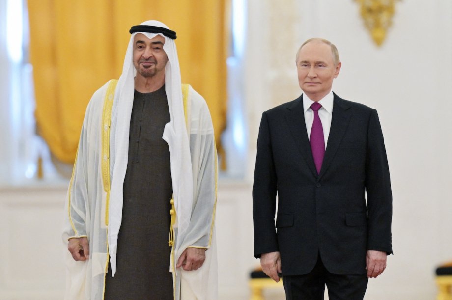 Image in @MarioNawfal's post: 🇦🇪🇷🇺 Interesting diplomatic development between Russia and the UAE:
PUTIN and UAE PRESIDENT Mohame…