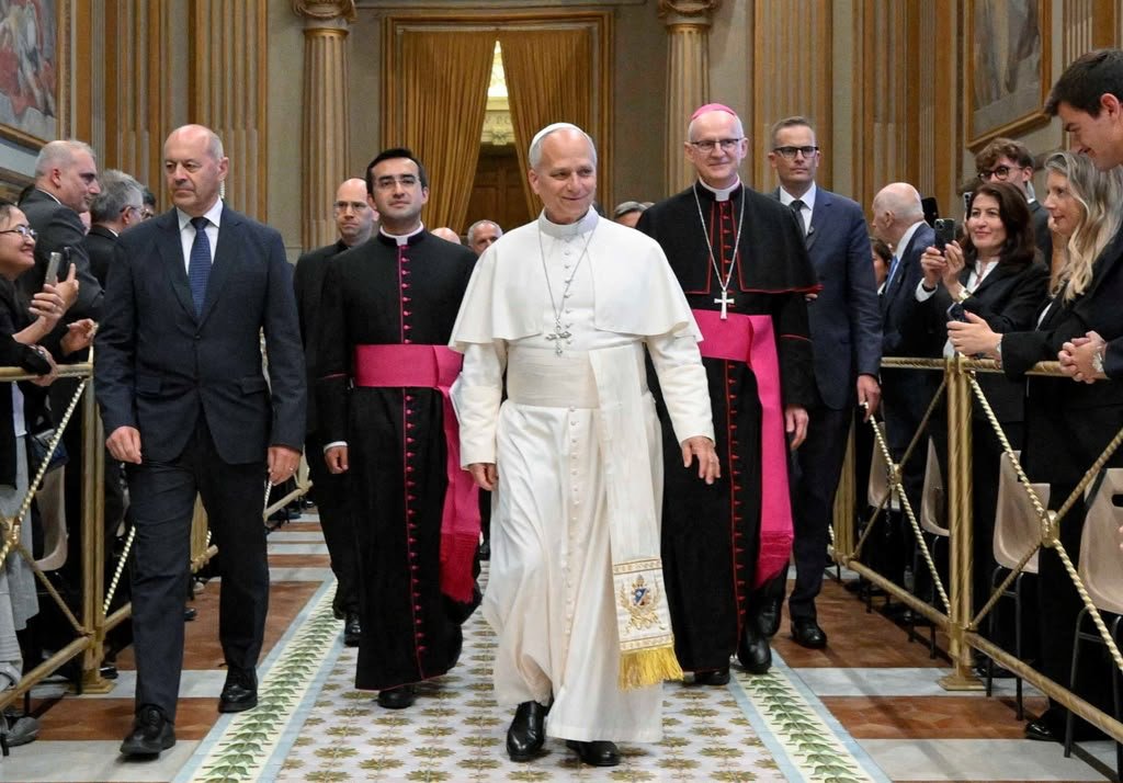 Image in @MarioNawfal's post: 🇻🇦🇺🇸 Pope Leo XIV has lung cancer, and surgeons just removed part of his right lung
The Vatican co…