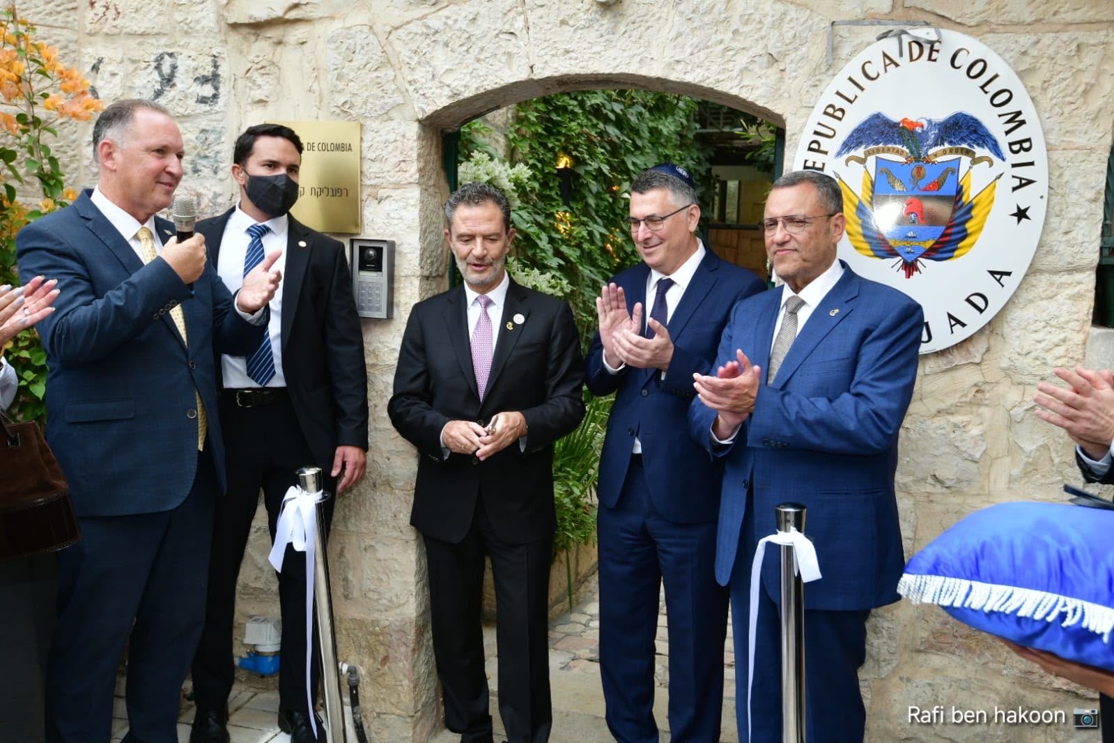 Image in @gidonsaar's post: Un día importante e histórico para las relaciones entre Israel y Colombia, y también para Jerusalén…