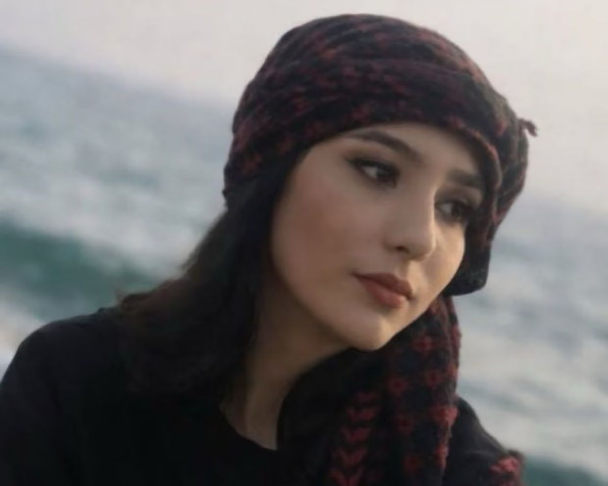 Image in @MarioNawfal's post: 🇮🇷 A 23-year-old Iranian accounting student has been sentenced to death for a social media post...
…