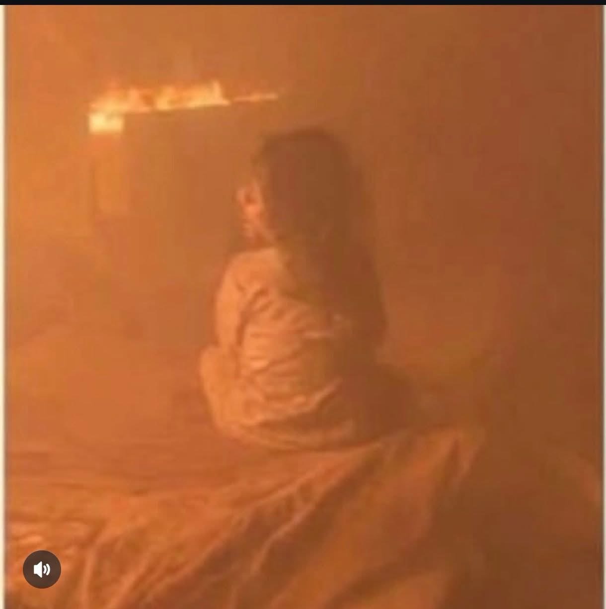 Image in @MarioNawfal's post: 🇵🇸🇮🇱 Pure horror as a WOMAN BURNS TO DEATH in an ISRAELI STRIKE
The strike hit a residential apart…