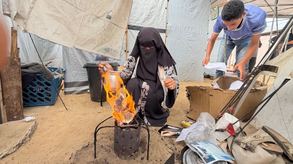 Image in @MarioNawfal's post: 🇵🇸 Half a million people in Gaza are about to lose their food aid, right as winter sets in.
The Wo…