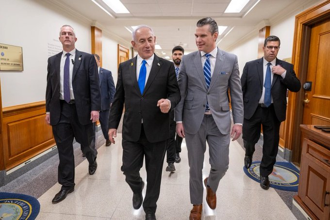 Image in @MarioNawfal's post: 🇺🇸🇮🇱 Hegseth confirms the secret Middle East trip and calls it a "historic mission"... but won't sa…
